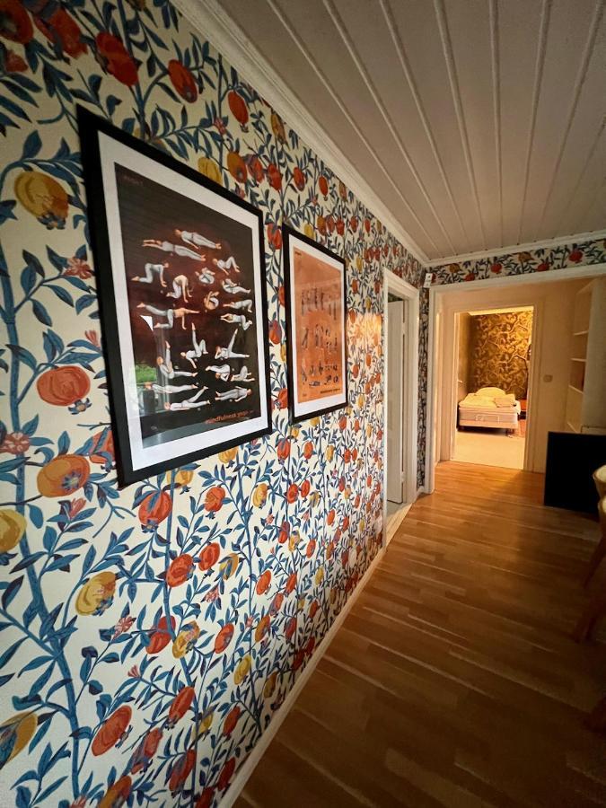 Idylliskt Hus Med Sjoeutsikt. Villa Östhammar Exteriör bild